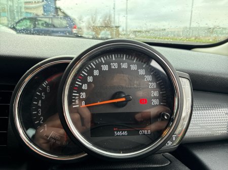 2017 MINI Hatch - thumbnail 13