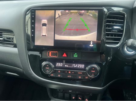 2018 Mitsubishi Outlander - thumbnail 18