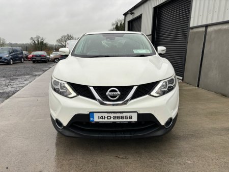 2014 Nissan Qashqai 1.2 PET SV €7,995