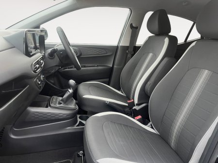 2025 Hyundai i10 DELUXE PLUS €22,500 thumbnail