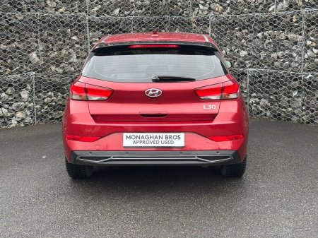 2021 Hyundai i30 1.0 GDI SE Connect 5dr €15,450 thumbnail