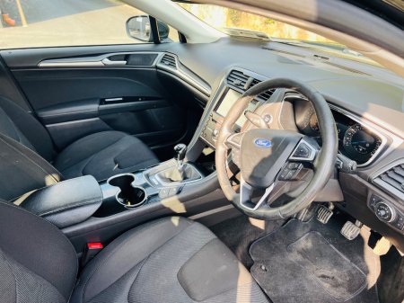 2016 Ford Mondeo - thumbnail 16