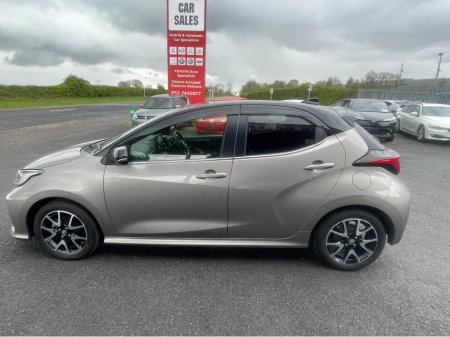 2020 Toyota Yaris Toyota Yaris 2020-1 €18,950