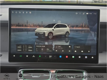 2026 Leapmotor B10 Design 67.1kw(420Km) Demo (Price Includes €1000 Scrappage Allowance) €33,950 thumbnail