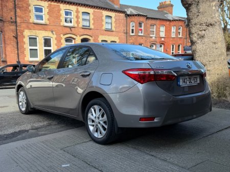 2014 Toyota Corolla - photo 4