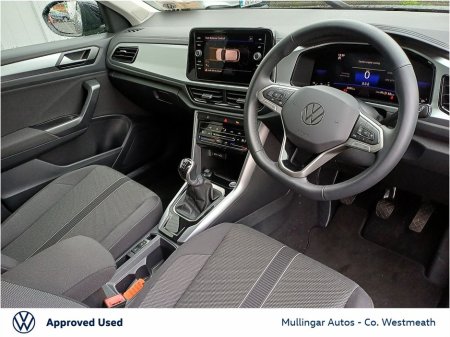 2025 Volkswagen T-Roc - thumbnail 8