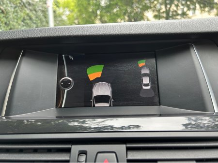 2014 BMW 5 Series - thumbnail 12