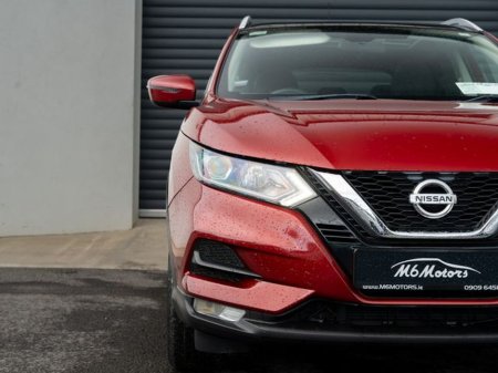 2021 Nissan Qashqai - thumbnail 3