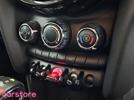 2017 MINI Hatch - thumbnail 18