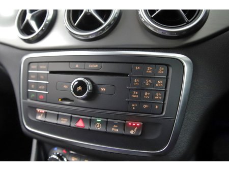 2016 Mercedes-Benz GLA Class GLA 180*FULL TAN MEMO LEATHER SEATS*REVERSE CAM*PARK SENSORS* €19,890 thumbnail