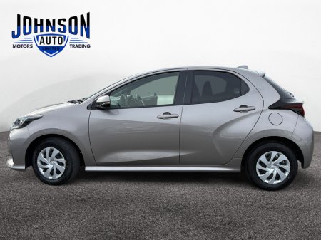 2020 Toyota Yaris - view 2