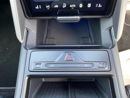 2026 Ford Capri Premium Extended Range €52,500 thumbnail