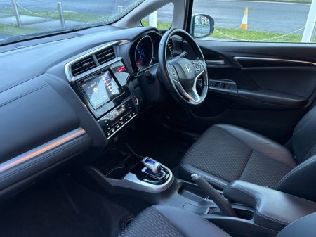 2017 Honda Fit 1.5L Petrol Hybrid Automatic €11,950