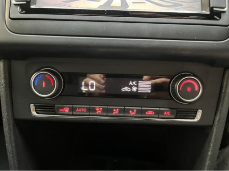 2014 Volkswagen Polo - thumbnail 17