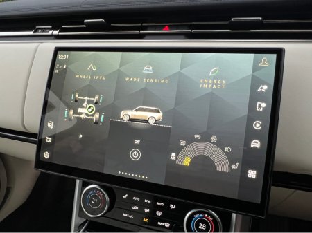 2023 Land Rover Range Rover - thumbnail 36