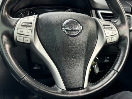 2017 Nissan Qashqai - thumbnail 14