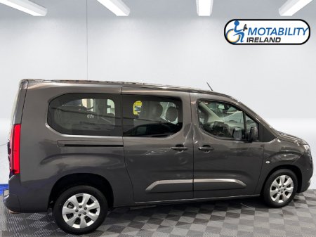 2020 Opel Combo Wheelchair Accessible €38,995