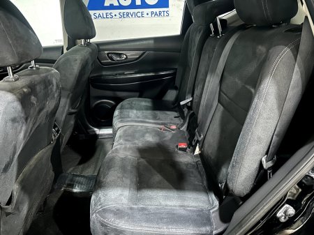 2017 Nissan X-Trail - thumbnail 9