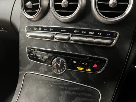 2018 Mercedes-Benz C Class - thumbnail 13