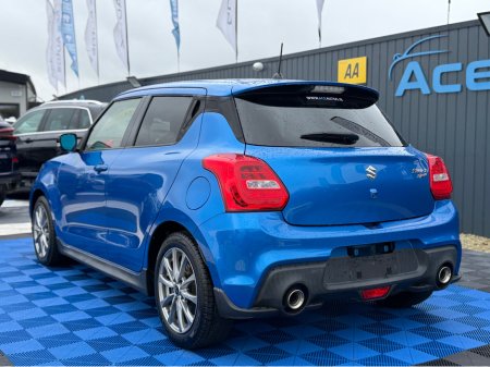 2019 Suzuki Swift - thumbnail 5