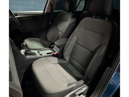 2014 Volkswagen Golf - thumbnail 29