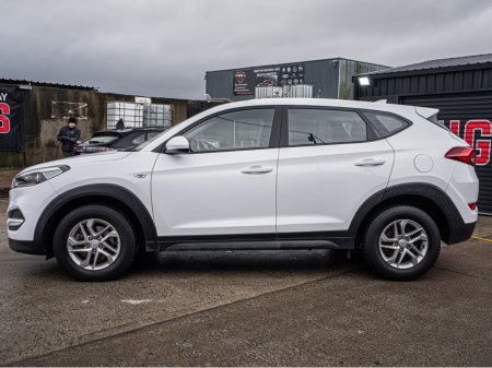 2016 Hyundai Tucson 162 Tucson 1.7d/New NCT/Low mls/1yr warranty €14,888 thumbnail