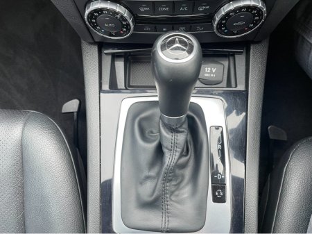 2013 Mercedes-Benz C Class C SERIES CDI BLUE EFFICIENCY EXECUTIVE SE 4DR A AUTO €6,750 thumbnail