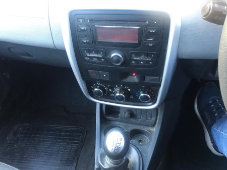 2014 Dacia Duster TRADE SALE ONKY ALTERNATIVE 1.5 DCI 110 4DR €2,950 thumbnail