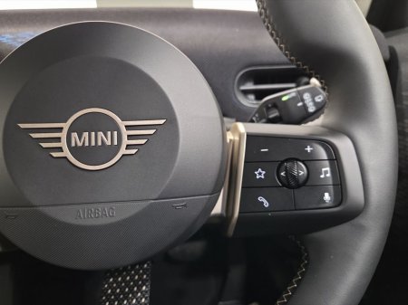 2025 MINI Hatch - thumbnail 18