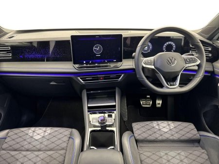 2024 Volkswagen Tiguan - thumbnail 8