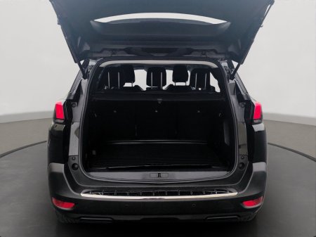 2023 Peugeot 5008 - thumbnail 19