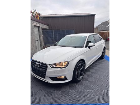 2016 Audi A3 - thumbnail 4