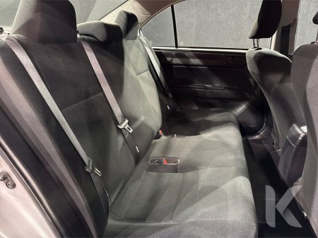 2020 Toyota Corolla - thumbnail 13