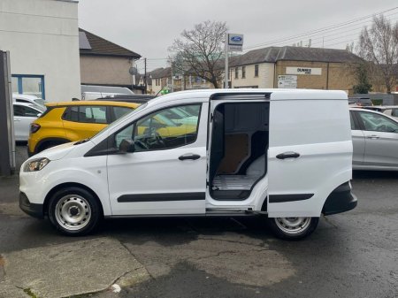 2022 Ford Transit Courier Base 1.5TD 75PS M6 2DR €11,000 thumbnail
