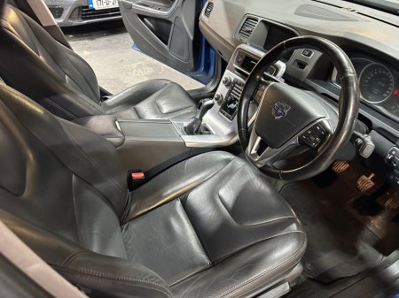 2017 Volvo S60 D4 (190hp) SE €8,988 thumbnail