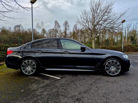 2017 BMW 5 Series - thumbnail 5