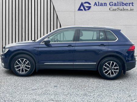 2017 Volkswagen Tiguan - thumbnail 5