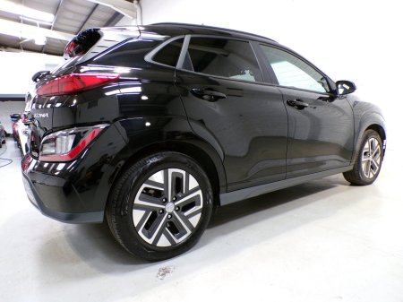 2022 Hyundai Kona 2022*64KWH*ONLY 18,000 MILES*HYUNDAI KONA PREMIUM EV*484KM RANGE*FULL HYUNDAI SERVICE HISTORY*PREMIUM PACK*2 CHARGER*1 OWNER*FANTASTIC CONDITION SPEC Bluetooth,Apple car €22,900 thumbnail