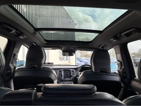 2018 Volvo XC90 2.0D R-DESIGN PRO D5 235HP €36,950 thumbnail