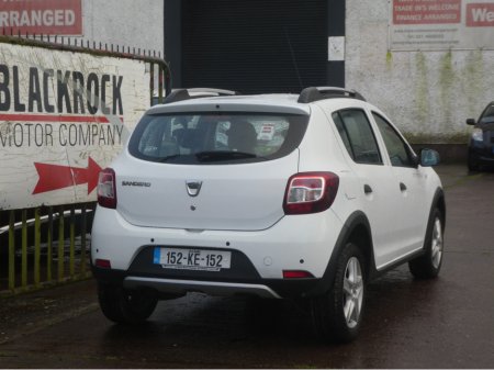 2015 Dacia Sandero STEPWAY SIGNATURE 1.5 DCI 90 4 €6,450 thumbnail