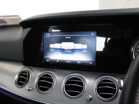 2018 Mercedes-Benz E Class - thumbnail 17