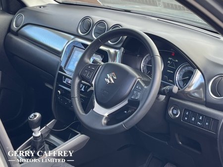 2023 Suzuki Vitara - thumbnail 9