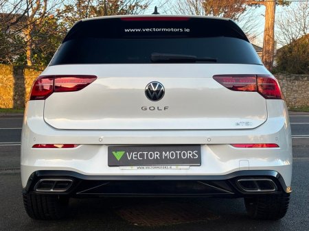 2023 Volkswagen Golf R-LINE 1.5 MHEV PETROL AUTO 5 DOOR €33,995 thumbnail