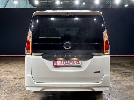 2018 Nissan Serena S-HYBRID 2.0L AUTOMATIC - MULTI FUNCTION STEERING WHEEL - CRUISE CONTROL - HEATING / AC CONTROLS - REVERSE CAMERA €19,950