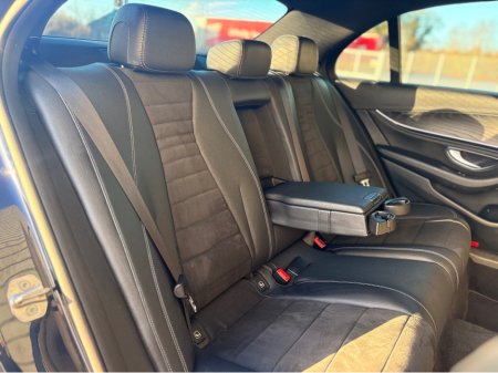 2017 Mercedes-Benz E Class E220 D AMG LINE AUTO €21,995 thumbnail