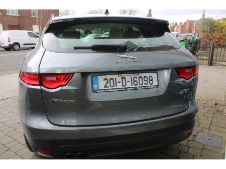 2020 Jaguar F-Pace - thumbnail 4