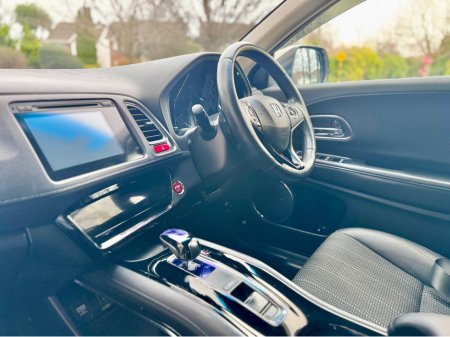 2015 Honda Vezel 1.5l HYBRID!!!AUTO!!ONLY 68K MLS !! €13,900 thumbnail