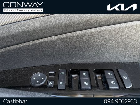 2023 Kia Sportage - thumbnail 9