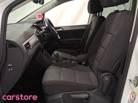 2019 Volkswagen Touran 1.4 TSI €23,880 thumbnail