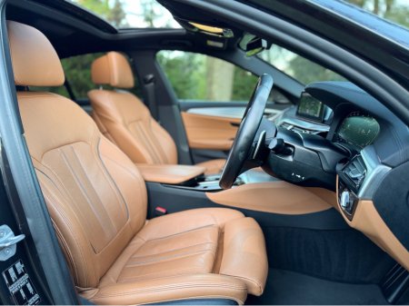 2020 BMW 5 Series 520D MSPORTPLUS * COMFORT PACK+SUNROOF * €34,950